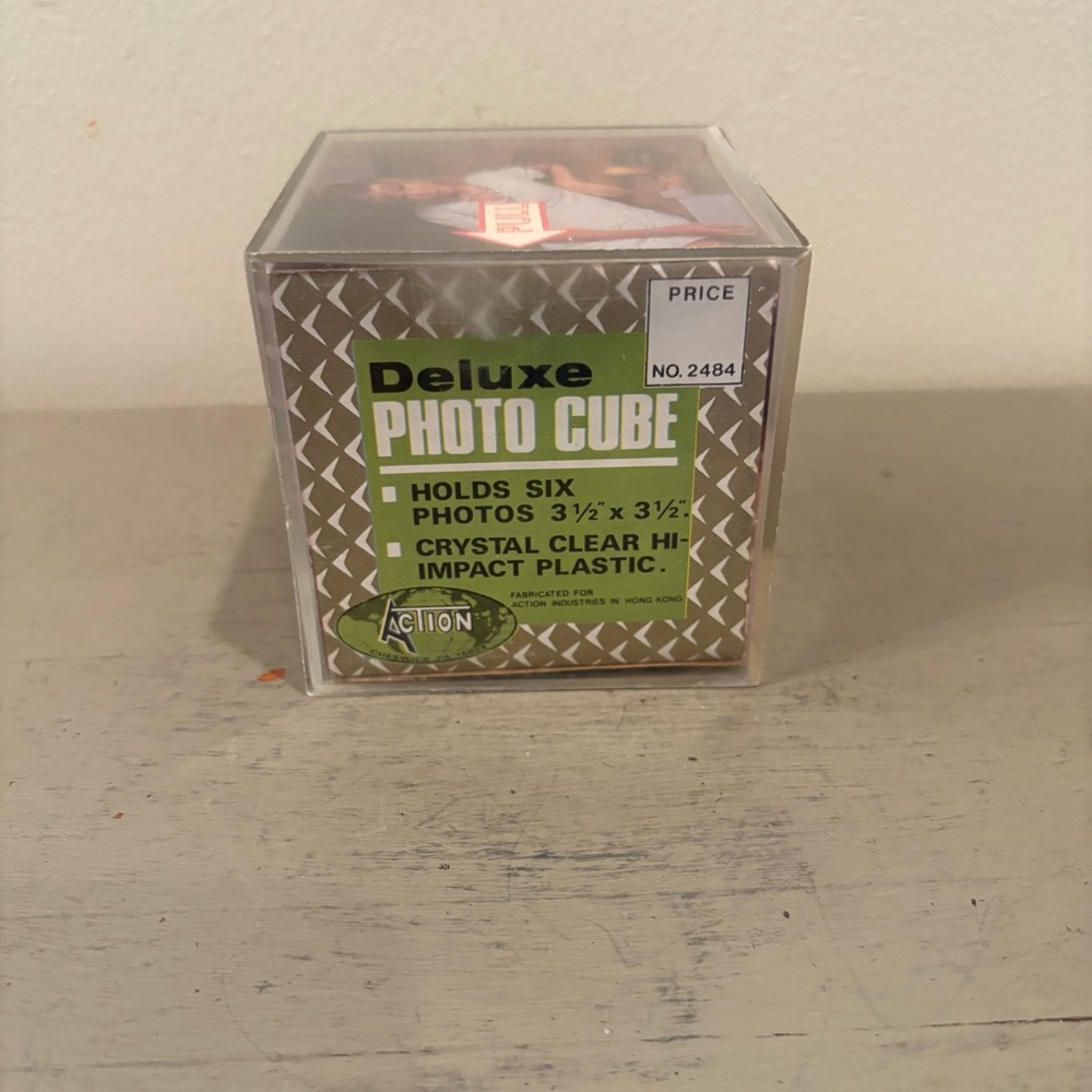 Deluxe Photo Cube - Green and Clear